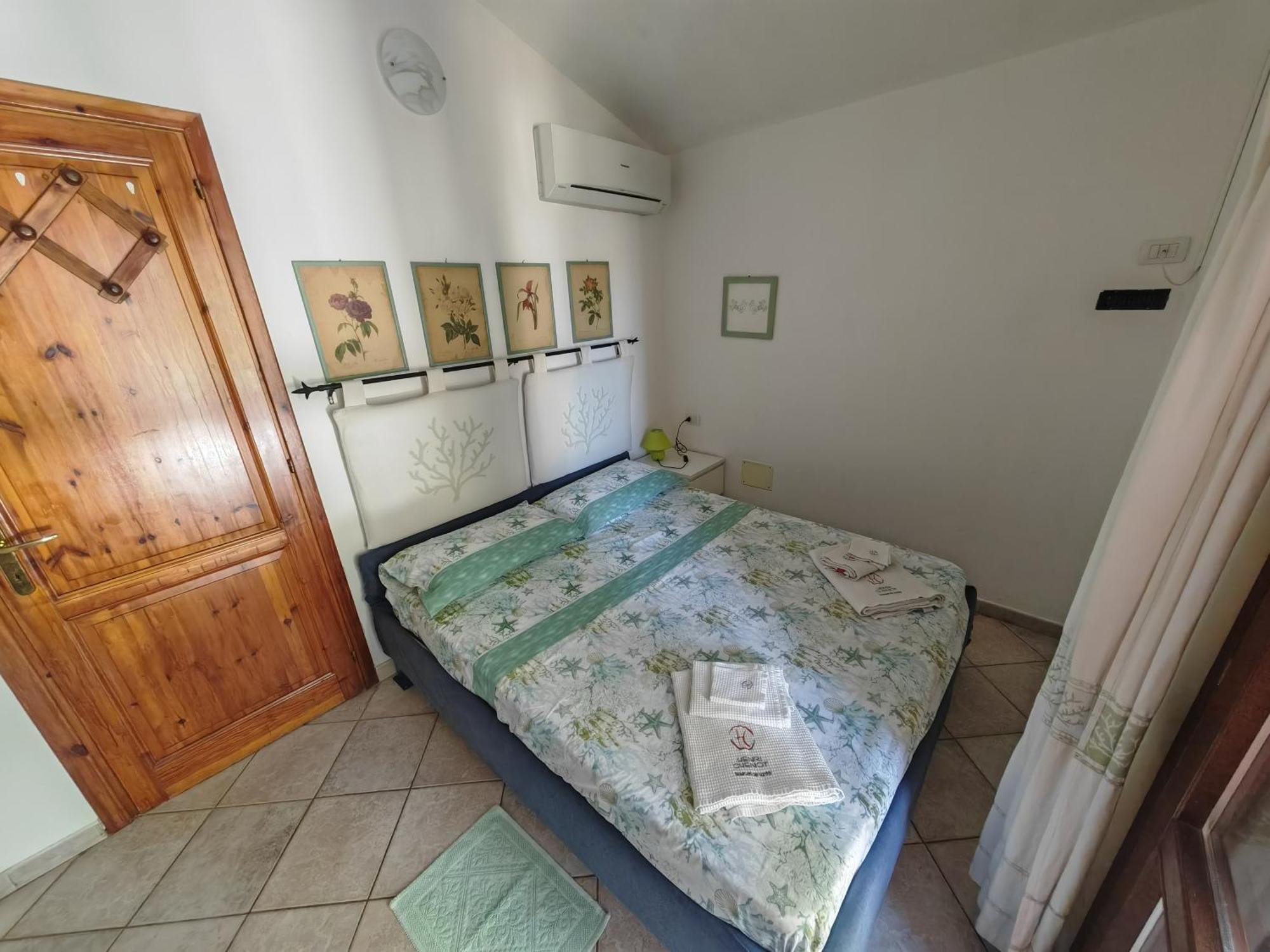 Da Teresa Acomodação com café da manhã San Teodoro  Quarto foto