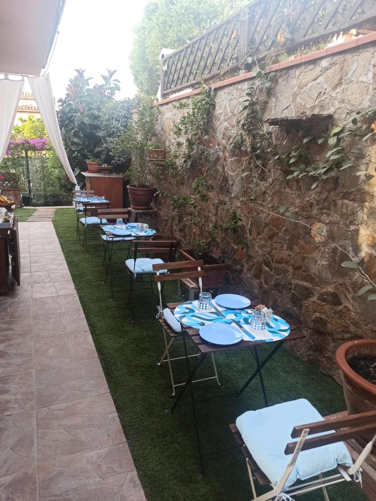 Da Teresa Acomodação com café da manhã San Teodoro  Quarto foto